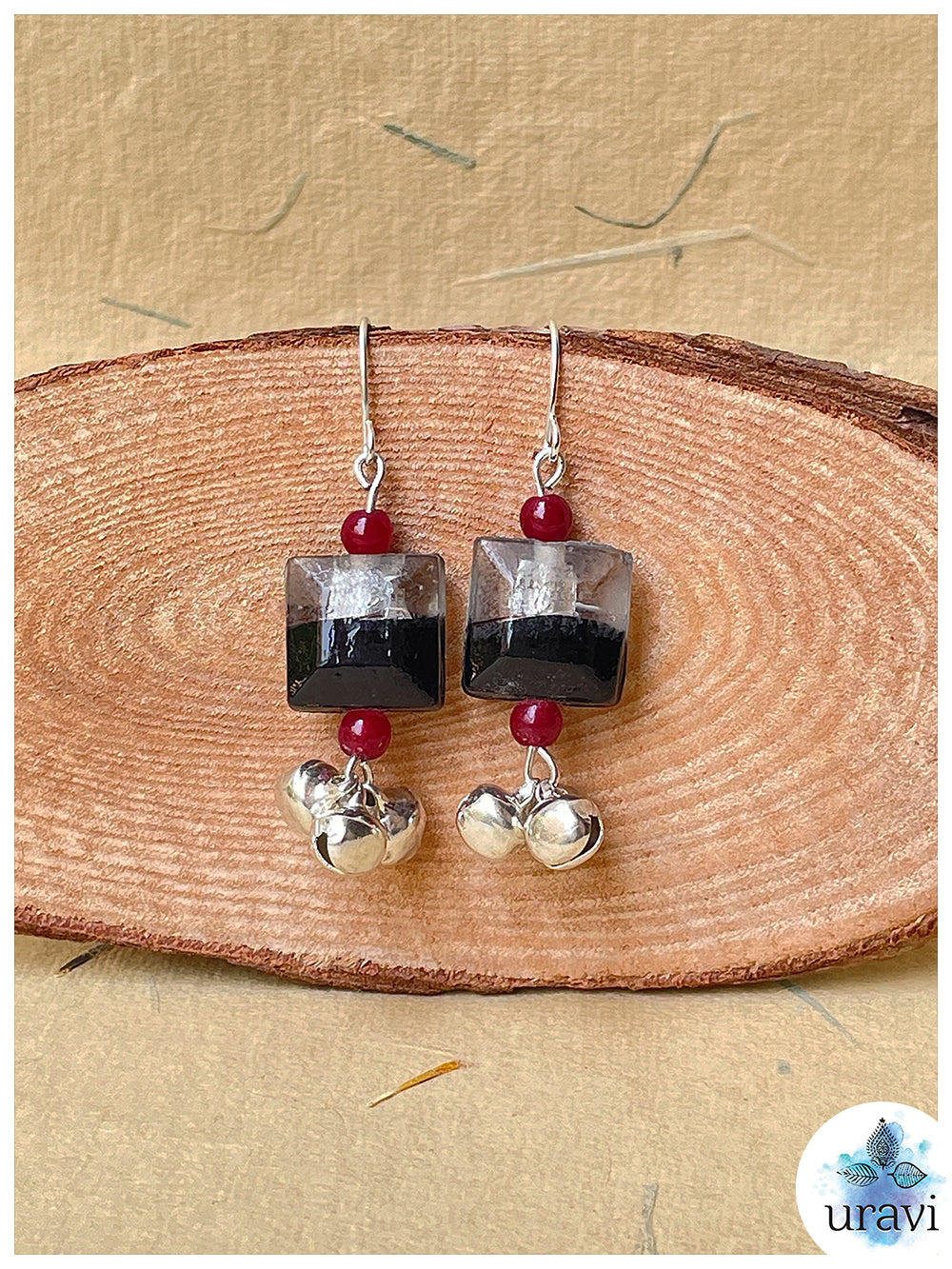 TwinkleTales - Handcrafted Glass Beaded Earrings
