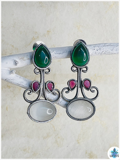 Mridula - Silver Look Alike Stud Earring