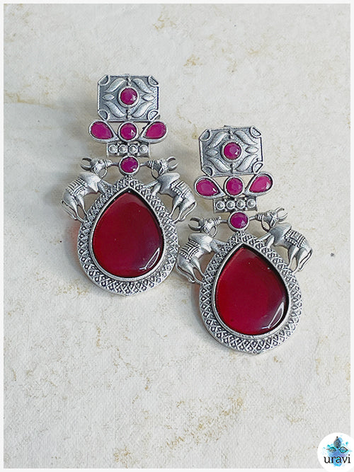 Godhooli - Sliver Look Alike Dangler Earring