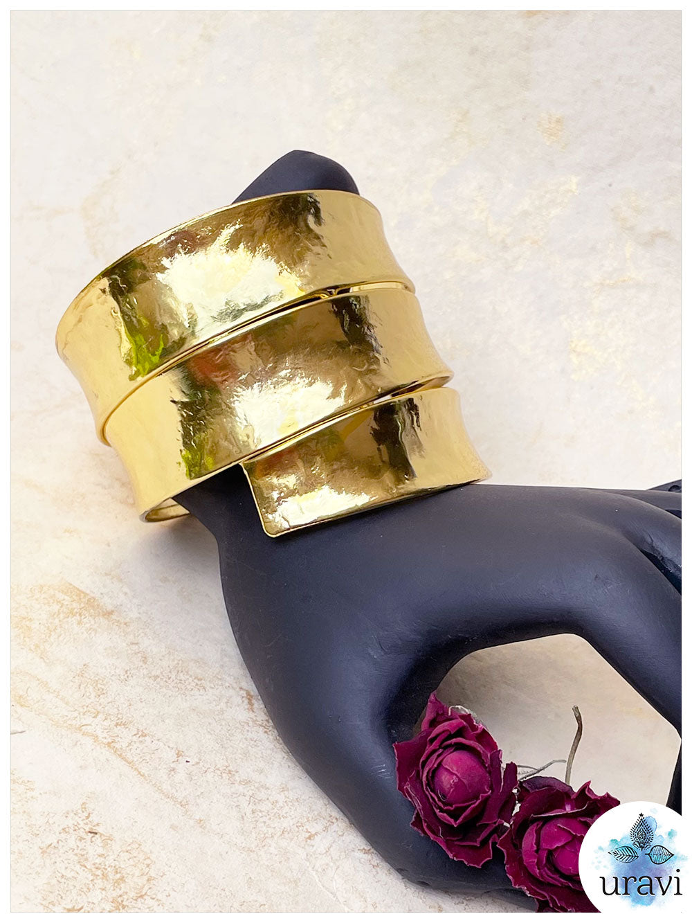 Cleopatra Shiny Gold Bracelet