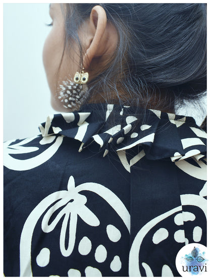 🩷 BlushBerry – Black Handblock Shirt with Ruffle Collar & Pleated Cuffs