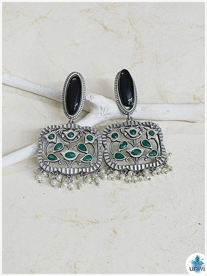Adya - Sliver Look Alike Dangler Earring