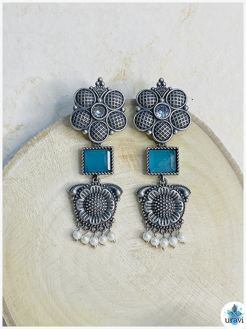 PhoolShringar - Sliver Look Alike Dangler Earring