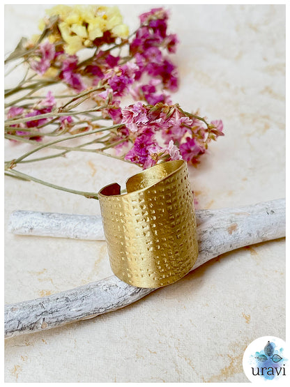 Golden Leaflet - Free Size Matt Gold Finger Ring