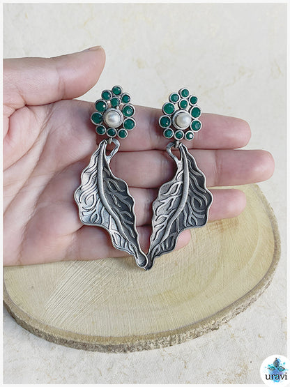 LeafyGlam - Sliver Look Alike Dangler Earring