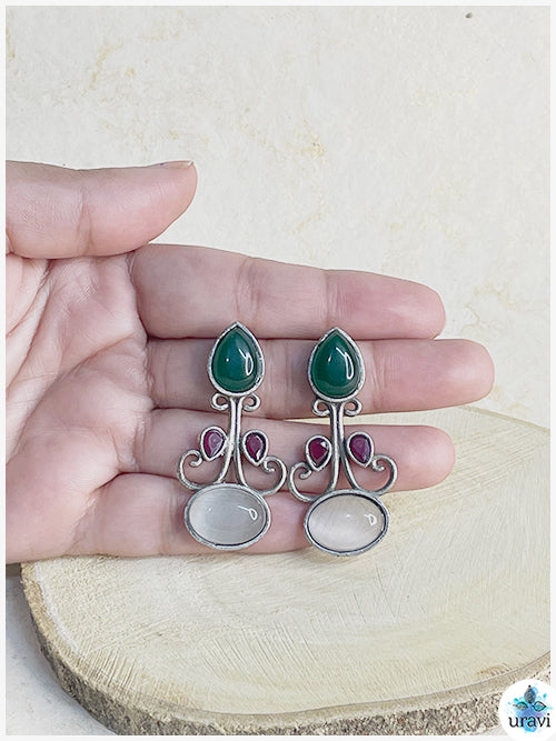 Mridula - Silver Look Alike Stud Earring