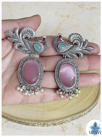 GunGun - Silver Look-Alike Dangler Earrings