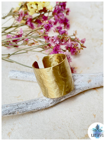 Gold Finger-Free Size  Matt Gold  Finger Ring