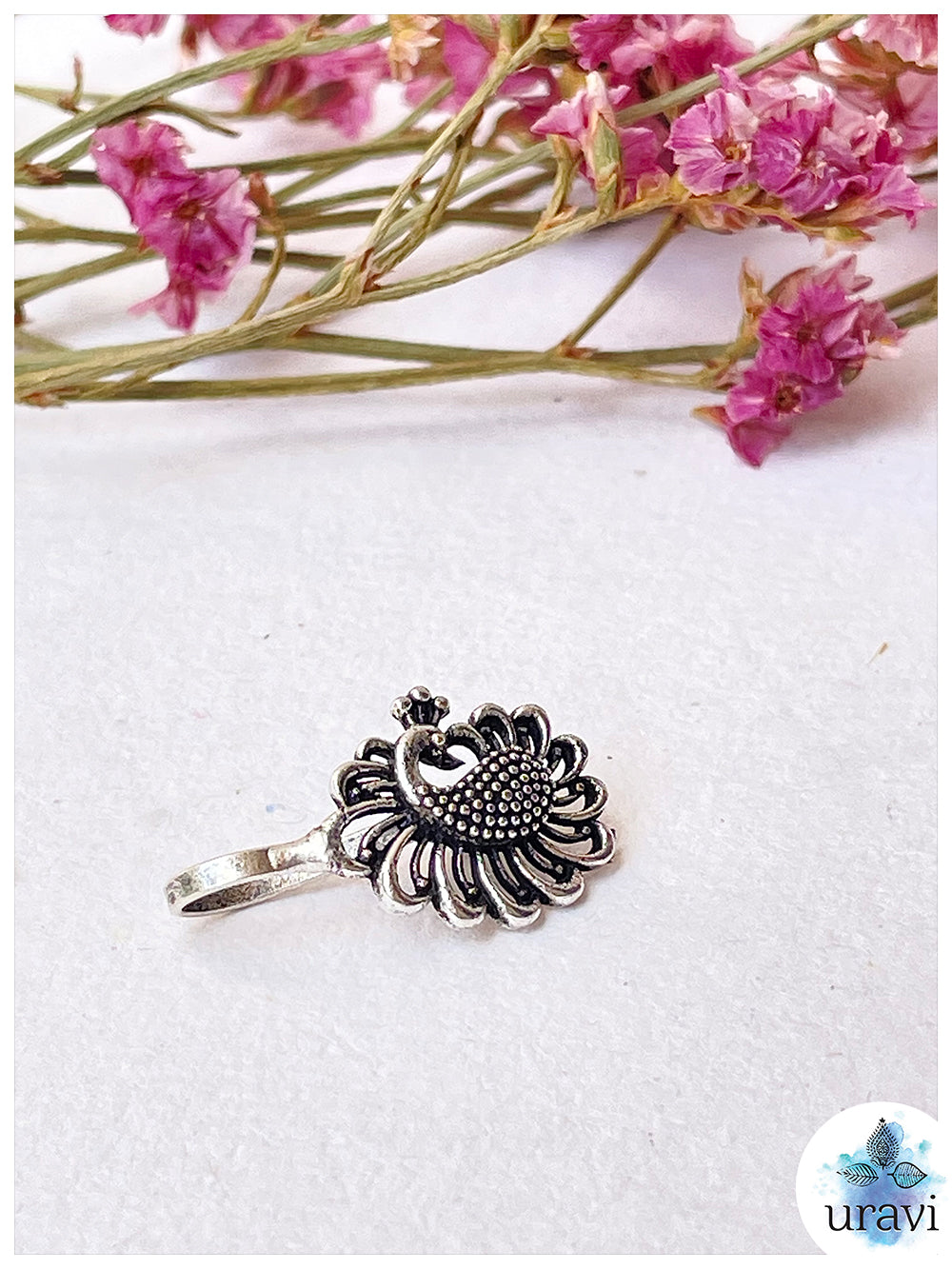 Mayuri - non-piercing Nose Pin