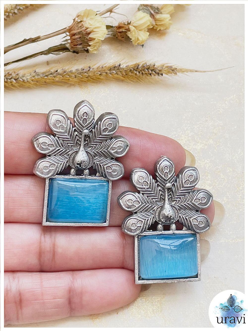 Mayuri - Silver Look Alike Stud Earring