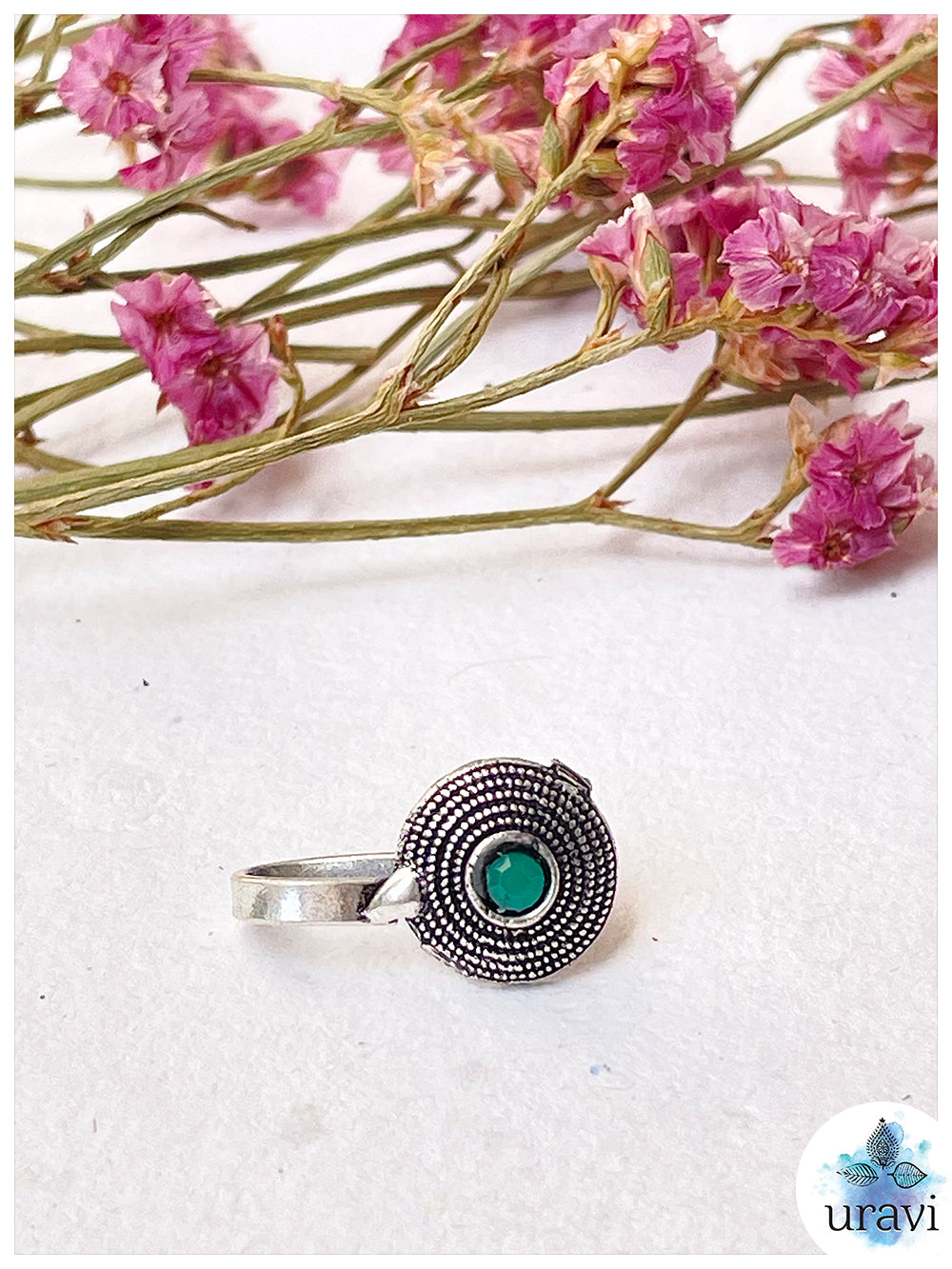 Naira - non-piercing Nose Pin