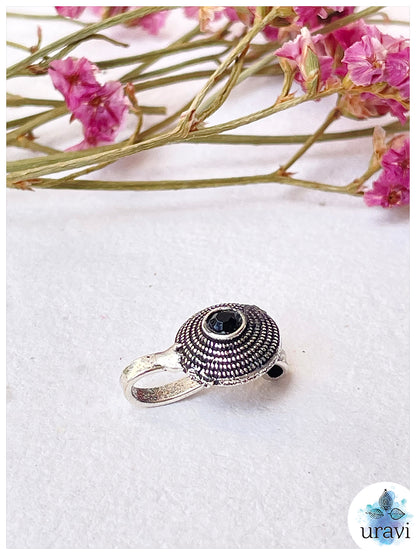 Naira - non-piercing Nose Pin