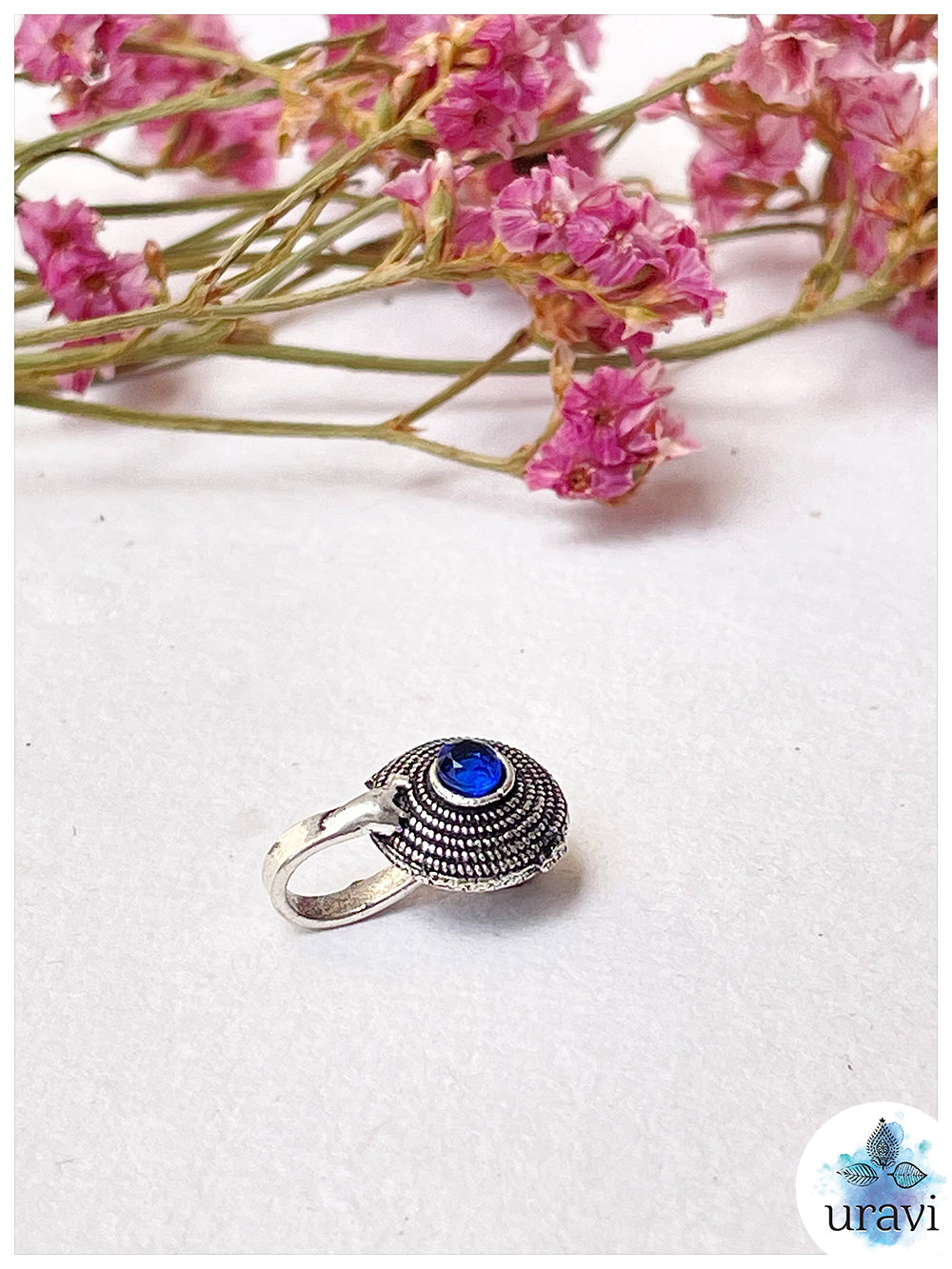 Naira - non-piercing Nose Pin