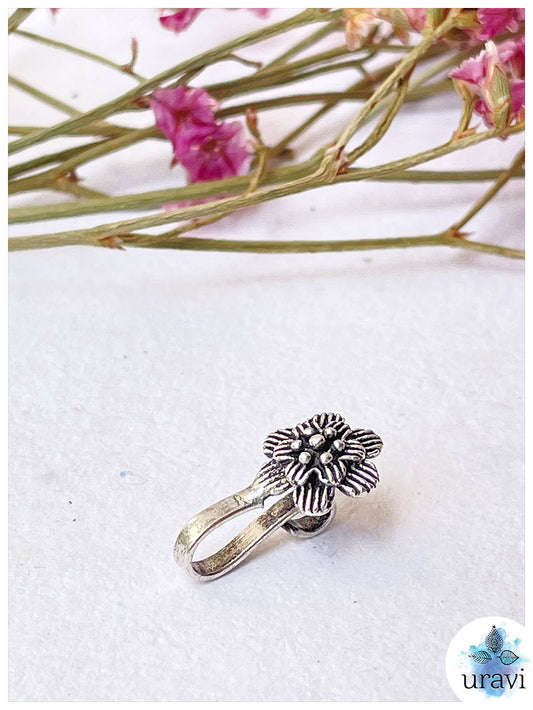 Roop Tara - non-piercing Nose Pin