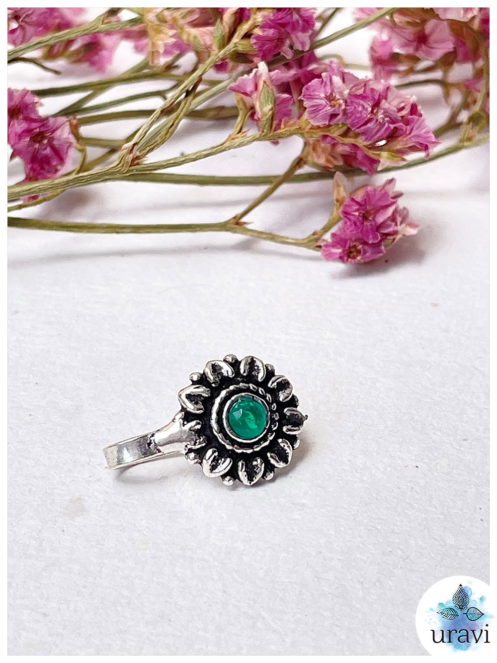 Sun Flower – non-piercing Nose Pin