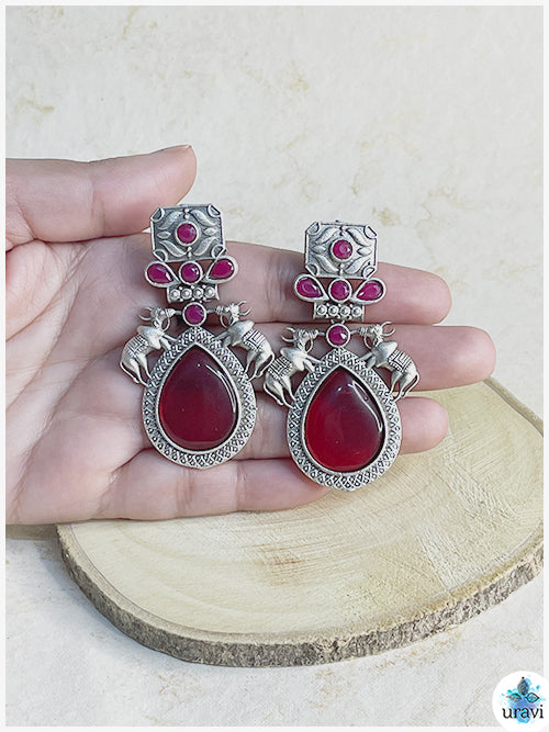 Godhooli - Sliver Look Alike Dangler Earring