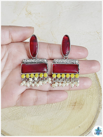 Aaradhya - Sliver Look Alike Dangler Earring