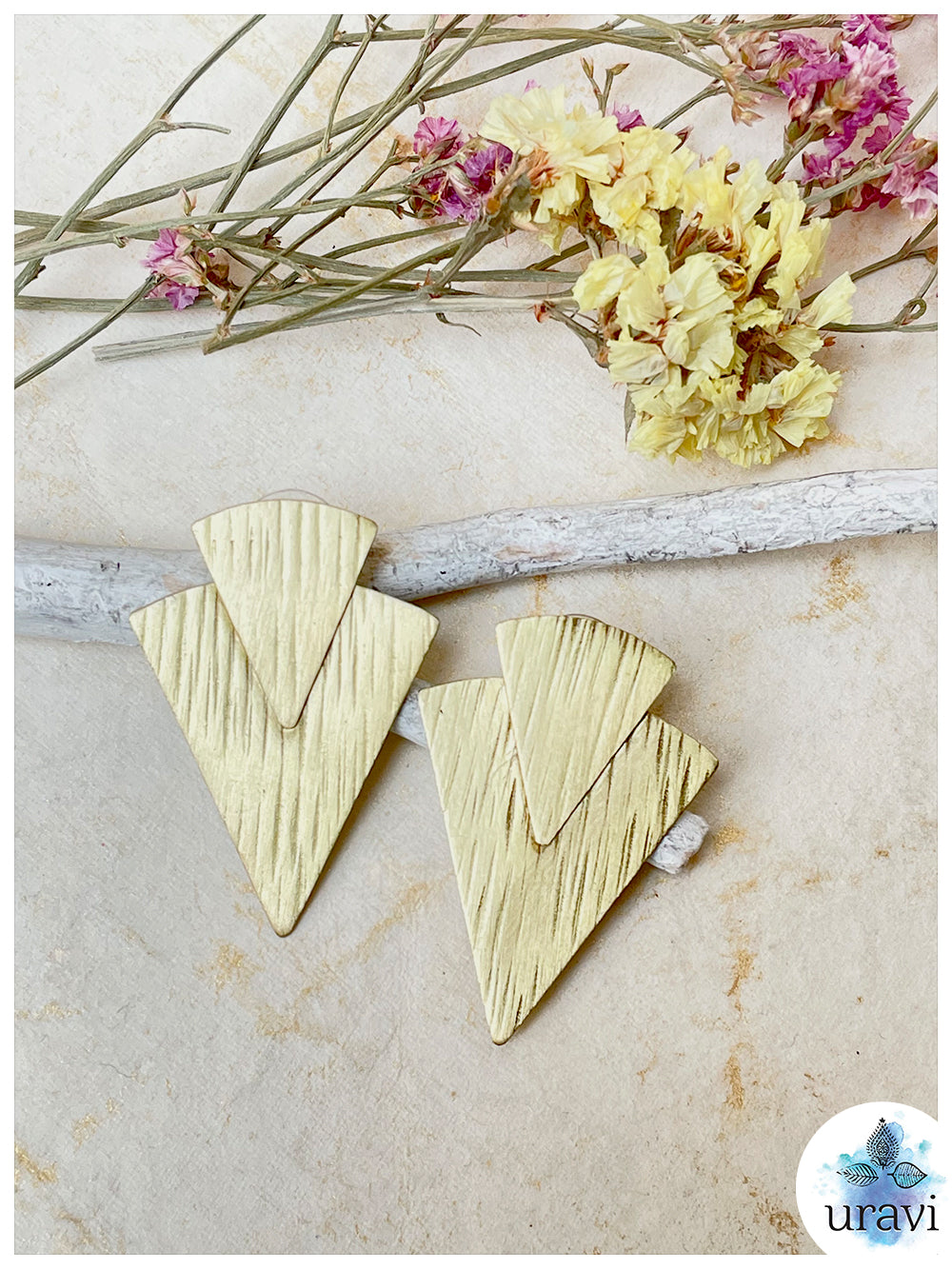 Leaf Labyrinth - Matt Gold Stud Earrings