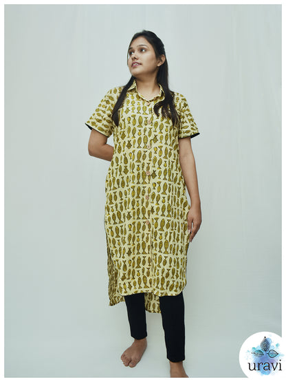 Tarang – Sanganeri Kurta with Fish Print & U-Hem