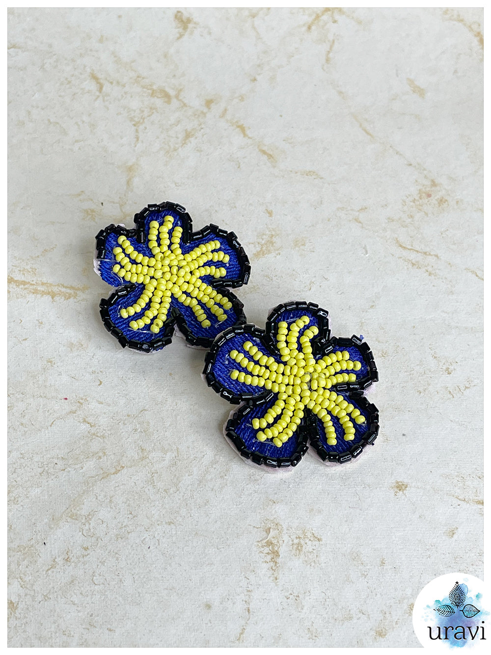 PhoolKiran Handmade Beaded Earring